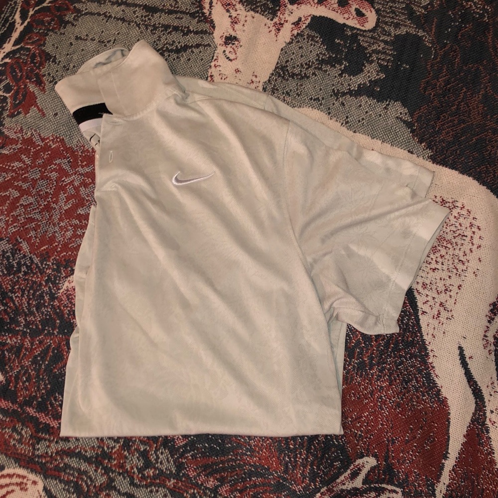 Nike Golf Shirt